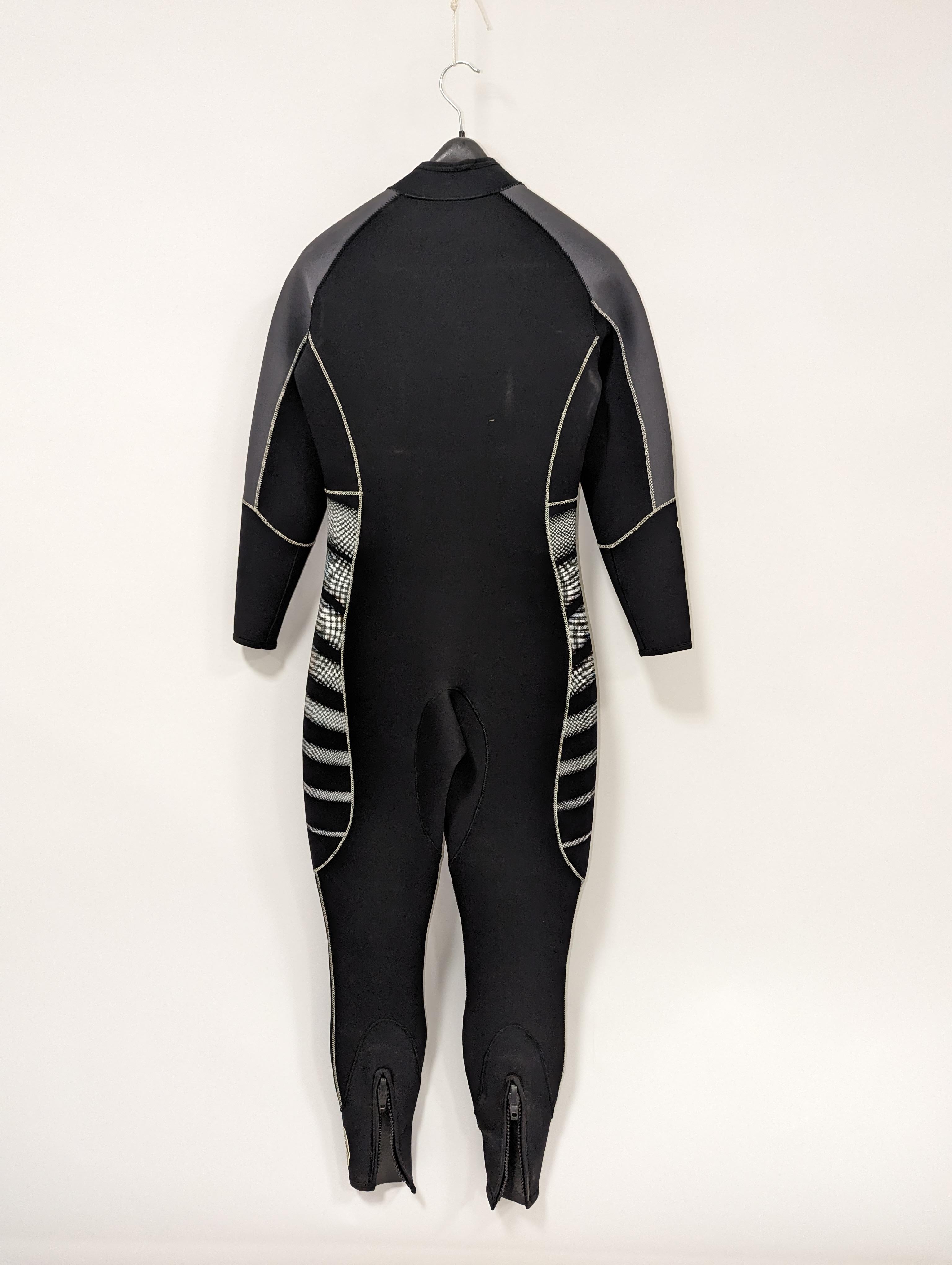 Anzug 2,5 mm Damen Größe 38 Neopren aquata Surfen SUP Schwimmen